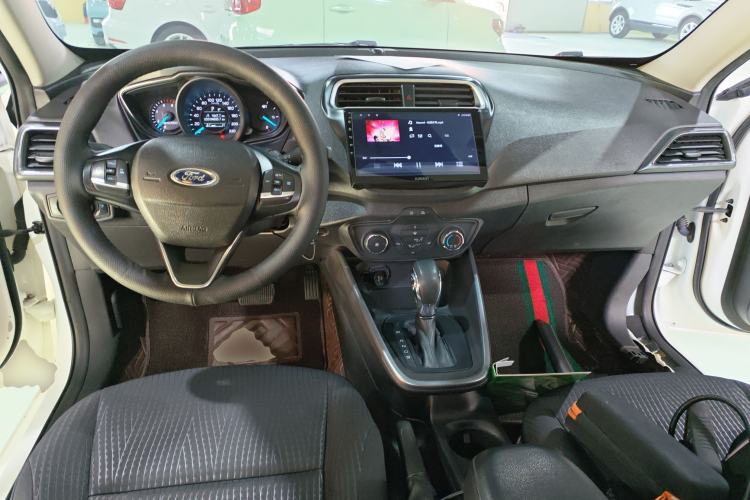 Used Ford Escort 2019 Revised 1.5L Automatic ZhiXiang Version (Tire Pressure Monitoring) China VI Standard Center Console