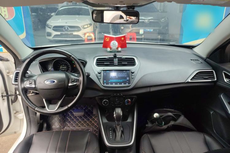 Used Ford Escort 2019 Revised 1.5L Automatic ZhiXiang Version (Tire Pressure Monitoring) China VI Standard Center Console
