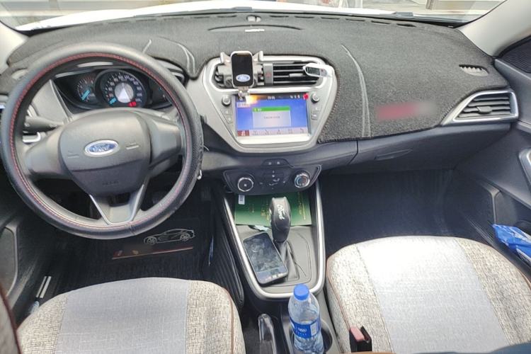 Used Ford Escort 2019 Revised 1.5L Automatic ZhiXiang Version (Tire Pressure Monitoring) China VI Standard Center Console