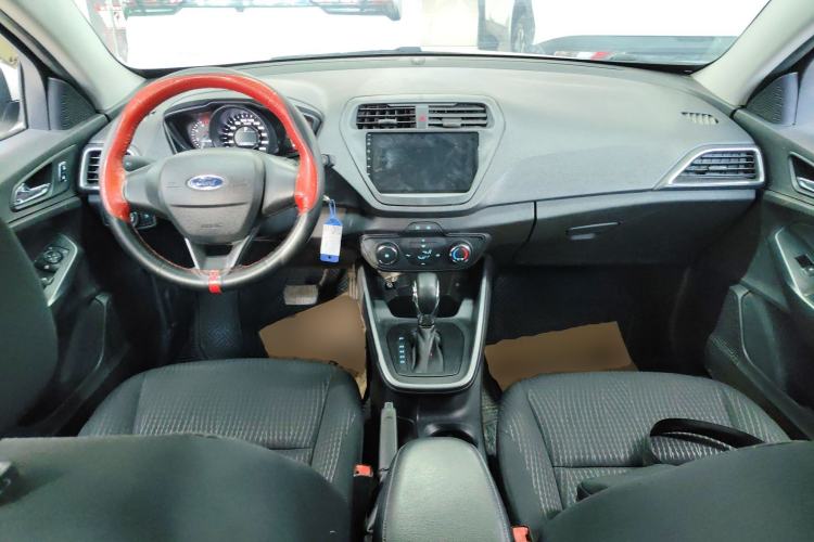 Used Ford Escort 2019 Revised 1.5L Automatic ZhiXiang Version (Tire Pressure Monitoring) China VI Standard Center Console