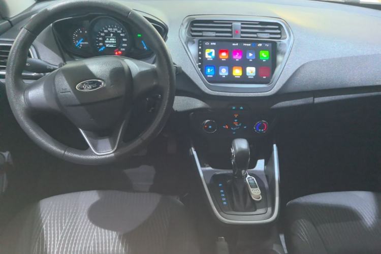 Used Ford Escort 2019 Revised 1.5L Automatic ZhiXiang Version (Tire Pressure Monitoring) China VI Standard Center Console
