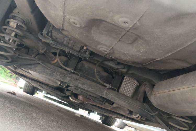 Used Ford Escort 2019 Revised 1.5L Automatic ZhiXiang Version (Tire Pressure Monitoring) China VI Standard Chassis Rear
