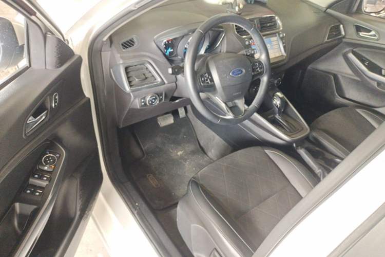 Used Ford Escort 2019 Revised Version 1.5L Automatic Enjoyment Type China VI Standard Driver Seat