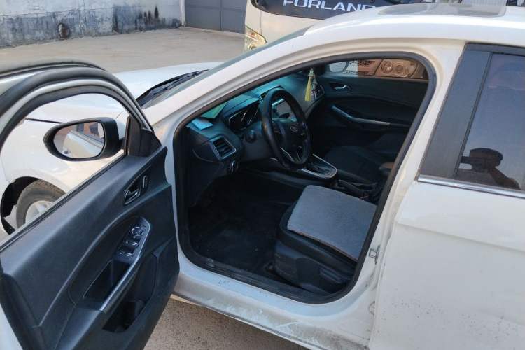 Used Ford Escort 2019 Revised Version 1.5L Automatic Enjoyment Type China VI Standard Driver Seat