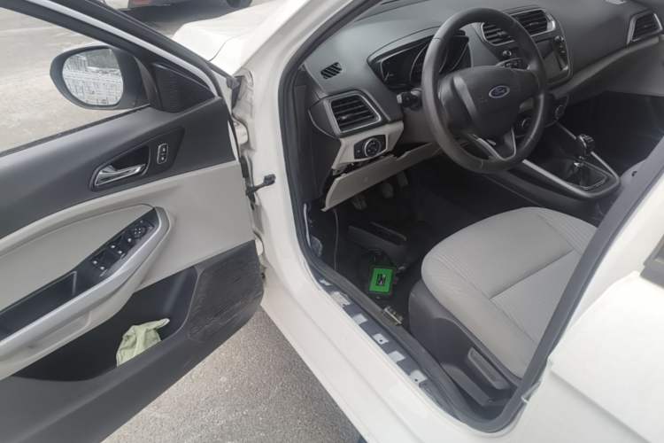 Used Ford Escort 2019 1.5L Manual ZhiXiang Version Driver Seat