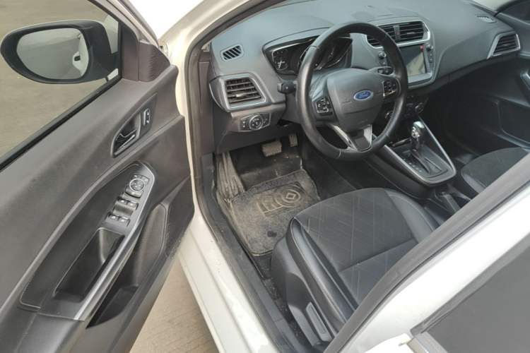 Used Ford Escort 2019 Revised Version 1.5L Automatic Enjoyment Type China VI Standard Driver Seat