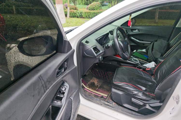Used Ford Escort 2019 1.5L Automatic ZhiXiang Model Driver Seat