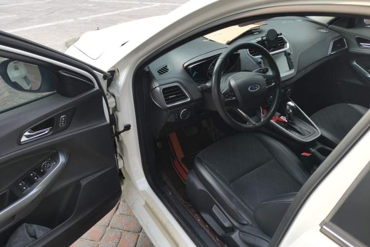 Used Ford Escort 2019 Revised Version 1.5L Automatic Enjoyment Type China VI Standard Driver Seat