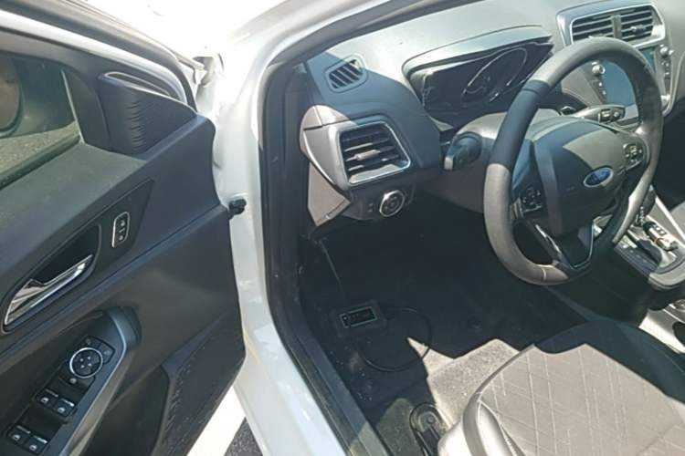 Used Ford Escort 2019 Revised Version 1.5L Automatic Enjoyment Type China VI Standard Driver Seat