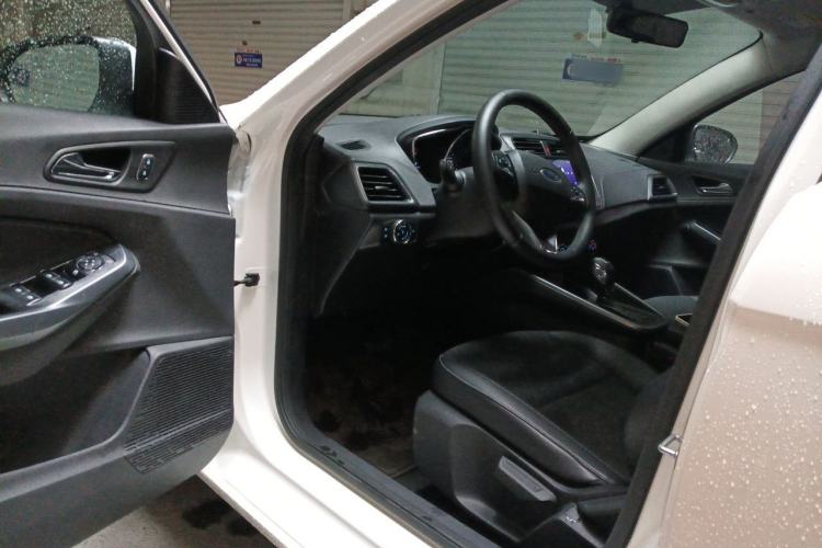 Used Ford Escort 2019 Revised Version 1.5L Automatic Enjoyment Type China VI Standard Driver Seat