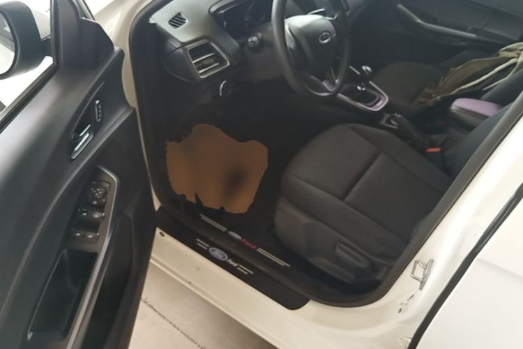 Used Ford Escort 2019 Revised Version 1.5L Manual "Quality Enjoyment" Trim (Tire Pressure Monitoring) China VI Standard Driver Seat