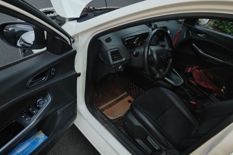 Used Ford Escort 2019 Revised Version 1.5L Automatic Enjoyment Type China VI Standard Driver Seat