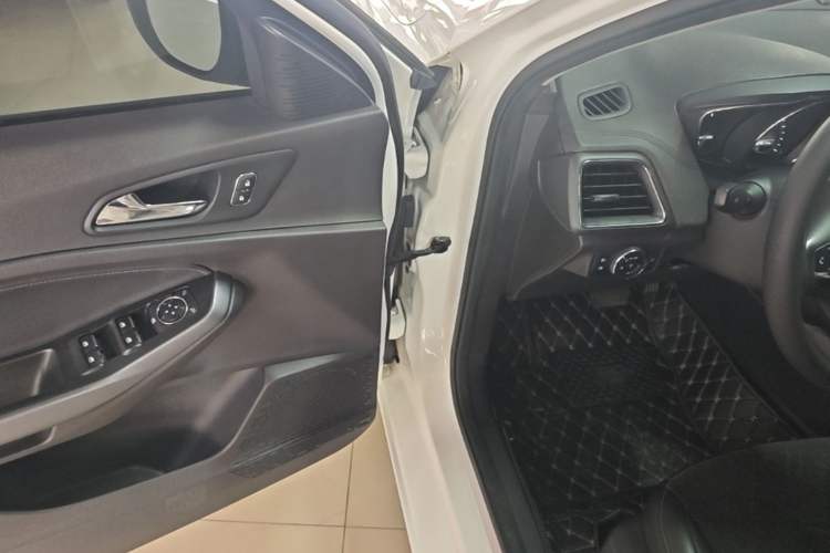 Used Ford Escort 2019 Revised Version 1.5L Automatic Enjoyment Type China VI Standard Driver Seat
