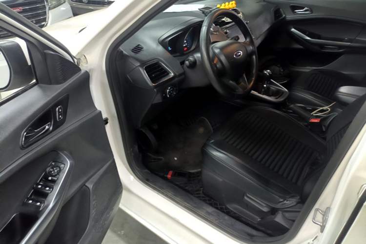 Used Ford Escort 2019 1.5L Manual ZhiXiang Version Driver Seat