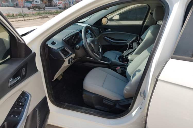 Used Ford Escort 2019 1.5L Automatic ZhiXiang Model Driver Seat