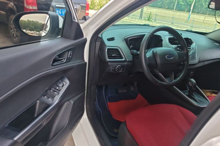 Used Ford Escort 2019 Revised 1.5L Automatic ZhiXiang Version (Tire Pressure Monitoring) China VI Standard Driver Seat