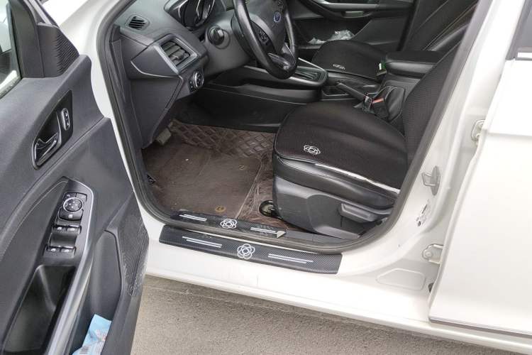 Used Ford Escort 2019 Revised Version 1.5L Automatic Enjoyment Type China VI Standard Driver Seat