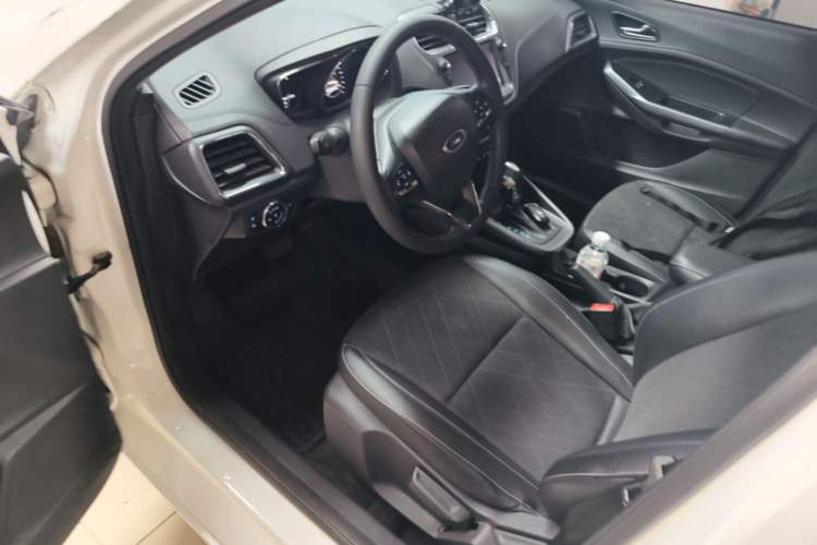 Used Ford Escort 2019 Revised Version 1.5L Automatic Enjoyment Type China VI Standard Driver Seat