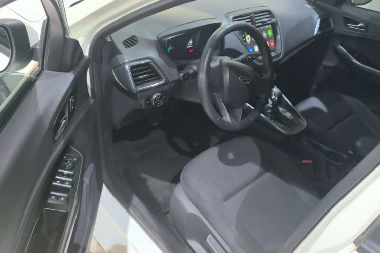 Used Ford Escort 2019 Revised 1.5L Automatic ZhiXiang Version (Tire Pressure Monitoring) China VI Standard Driver Seat