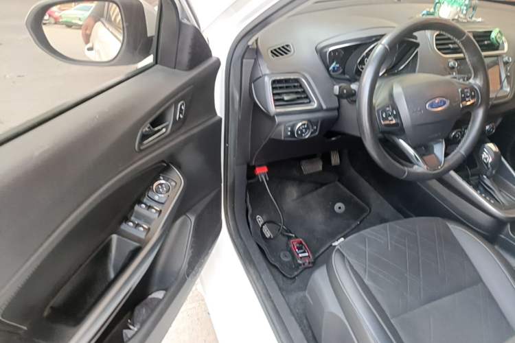 Used Ford Escort 2019 Revised Version 1.5L Automatic Enjoyment Type China VI Standard Driver Seat