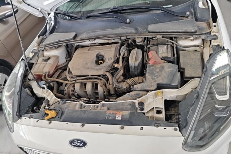 Used Ford Escort 2019 Revised Version 1.5L Automatic Enjoyment Type China VI Standard Engine Bay