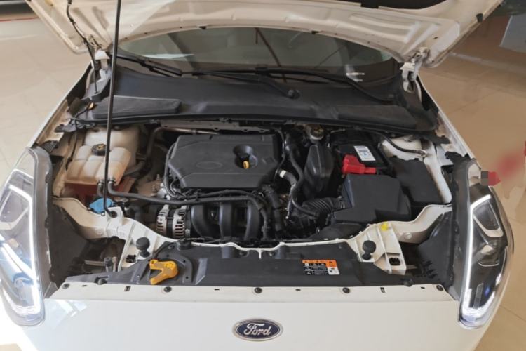 Used Ford Escort 2019 Revised Version 1.5L Automatic Enjoyment Type China VI Standard Engine Bay