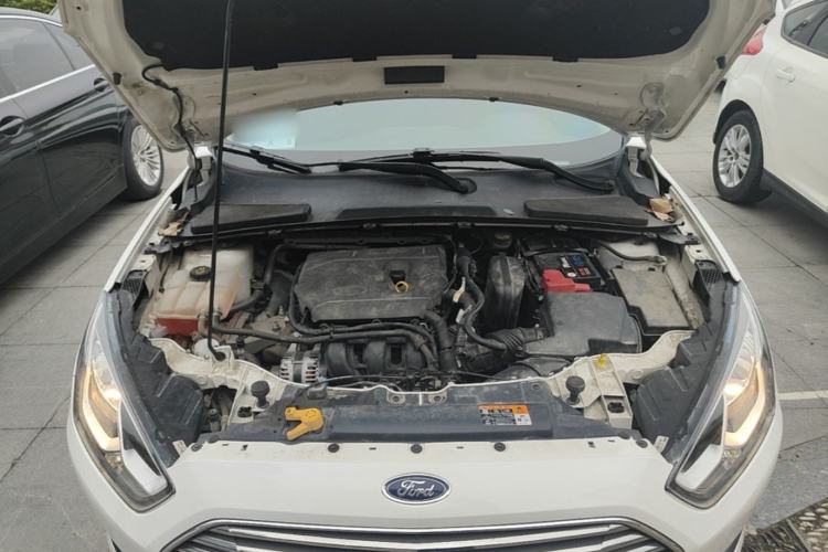 Used Ford Escort 2019 Revised 1.5L Automatic ZhiXiang Version (Tire Pressure Monitoring) China VI Standard Engine Bay
