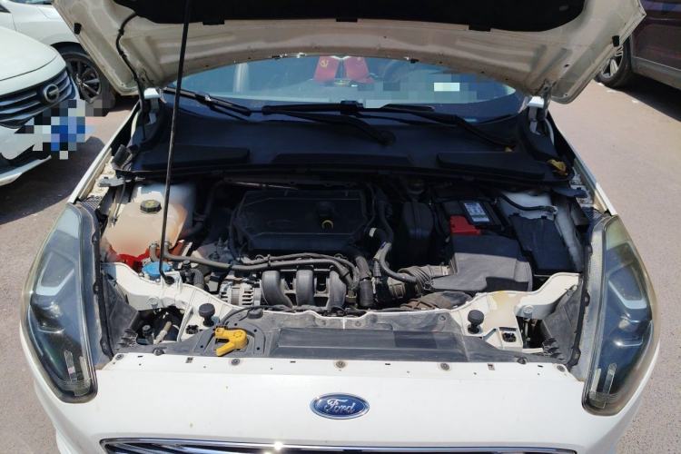 Used Ford Escort 2019 Revised Version 1.5L Automatic Enjoyment Type China VI Standard Engine Bay
