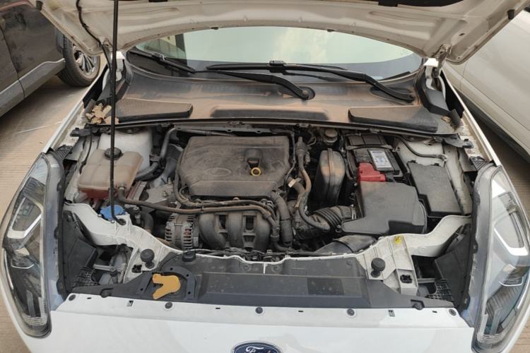 Used Ford Escort 2019 Revised Version 1.5L Automatic Enjoyment Type China VI Standard Engine Bay