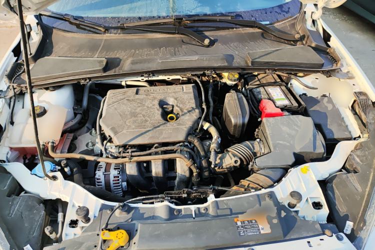 Used Ford Escort 2019 Revised Version 1.5L Manual Quality Enjoyment Type China VI Standard Engine Bay