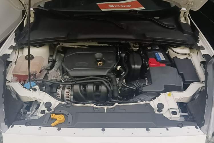 Used Ford Escort 2019 Revised Version 1.5L Automatic Enjoyment Type China VI Standard Engine Bay