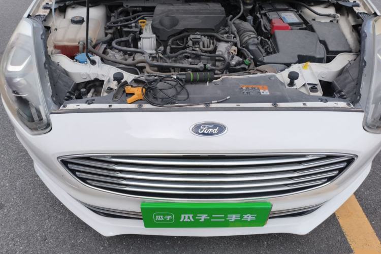 Used Ford Escort 2019 EcoBoost 125 Automatic Luxury Edition Engine Bay
