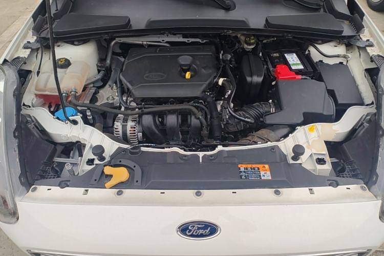 Used Ford Escort 2019 Revised Version 1.5L Automatic Enjoyment Type China VI Standard Engine Bay