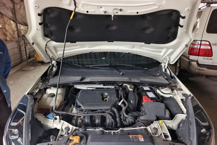 Used Ford Escort 2019 Revised Version 1.5L Automatic Enjoyment Type China VI Standard Engine Bay