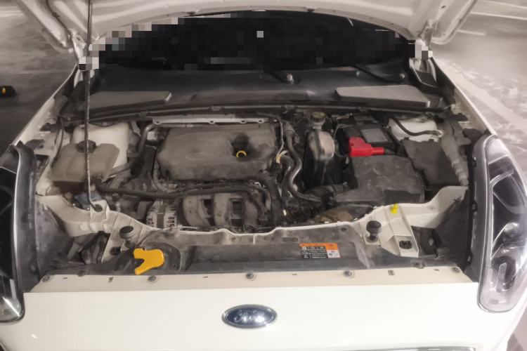 Used Ford Escort 2019 Revised Version 1.5L Automatic Enjoyment Type China VI Standard Engine Bay