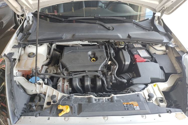 Used Ford Escort 2019 Revised Version 1.5L Automatic Enjoyment Type China VI Standard Engine Bay