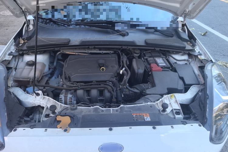 Used Ford Escort 2019 Revised Version 1.5L Automatic Enjoyment Type China VI Standard Engine Bay