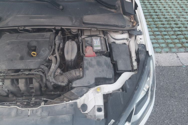Used Ford Escort 2019 Revised 1.5L Automatic ZhiXiang Version China V Standard Engine Bay Left