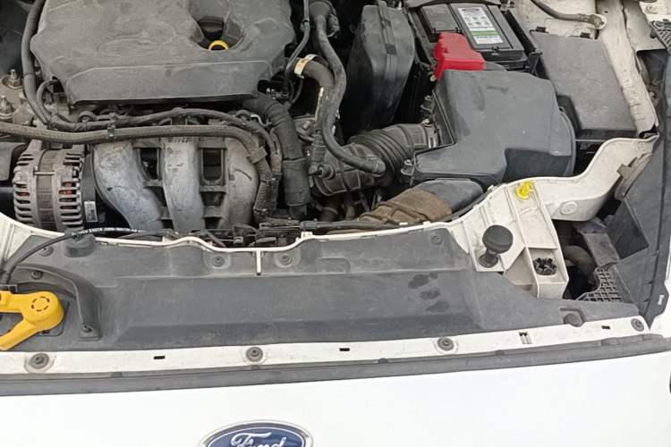 Used Ford Escort 2019 1.5L Automatic ZhiXiang Model Engine Bay Left