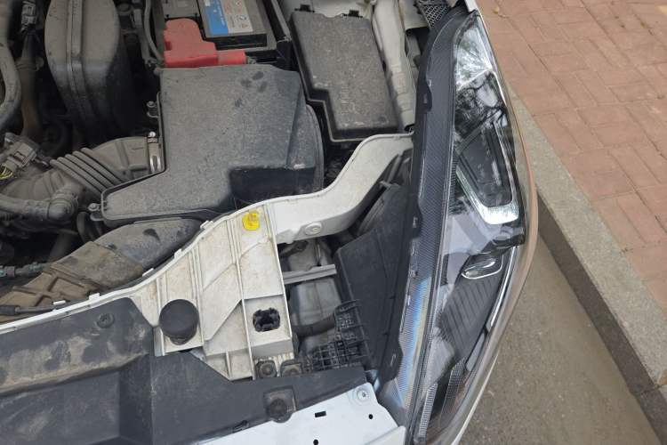Used Ford Escort 2019 Revised Version 1.5L Automatic Enjoyment Type China VI Standard Engine Bay Left
