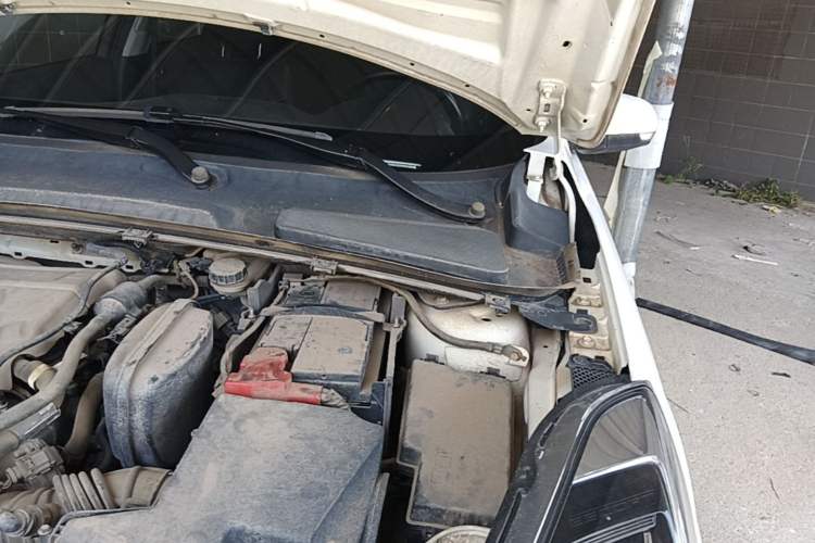 Used Ford Escort 2019 Revised Version 1.5L Automatic Enjoyment Type China VI Standard Engine Bay Left