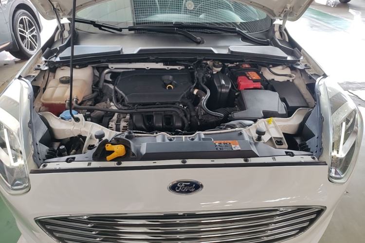 Used Ford Escort 2019 1.5L Automatic ZhiXiang Model Engine Bay
