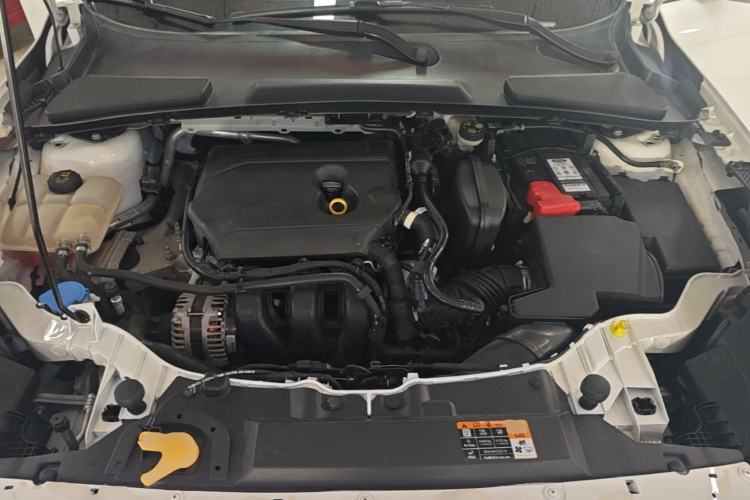 Used Ford Escort 2019 Revised Version 1.5L Automatic Enjoyment Type China VI Standard Engine Bay