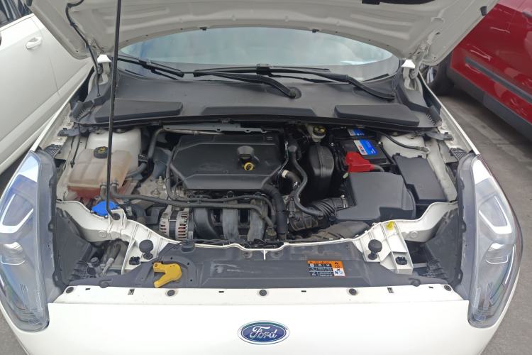 Used Ford Escort 2019 Revised Version 1.5L Automatic Enjoyment Type China VI Standard Engine Bay
