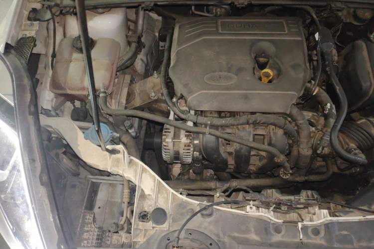 Used Ford Escort 2019 Revised Version 1.5L Automatic Enjoyment Type China VI Standard Engine Bay Right