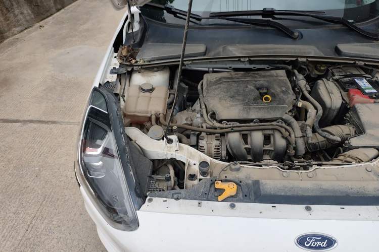Used Ford Escort 2019 Revised Version 1.5L Automatic Enjoyment Type China VI Standard Engine Bay Right