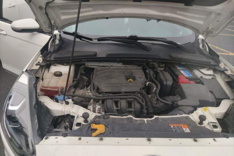 Used Ford Escort 2019 Revised Version 1.5L Automatic Enjoyment Type China VI Standard Engine Bay Right