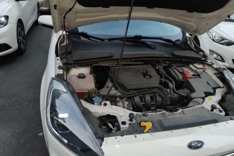 Used Ford Escort 2019 Revised Version 1.5L Automatic Enjoyment Type China VI Standard Engine Bay Right