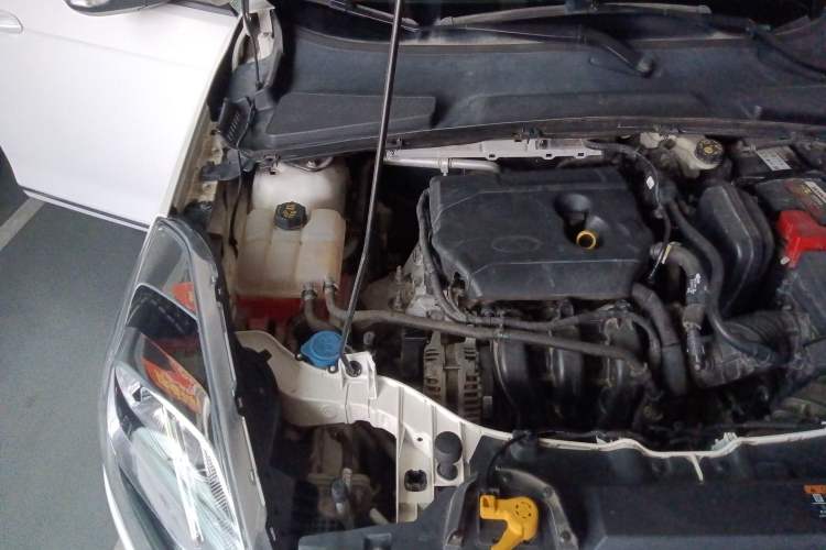 Used Ford Escort 2019 1.5L Automatic ZhiXiang Model Engine Bay Right