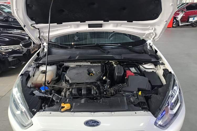 Used Ford Escort 2019 Revised Version 1.5L Manual "Quality Enjoyment" Trim (Tire Pressure Monitoring) China VI Standard Engine Bay